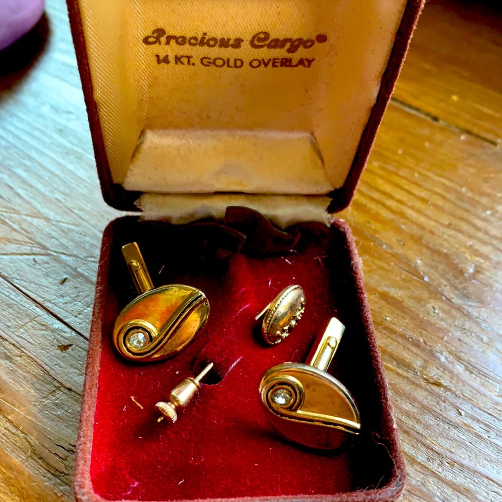 Vintage lapel pin and cuff links